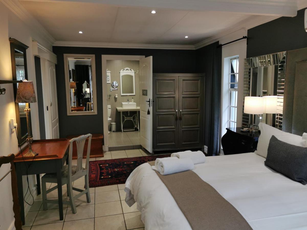 At 98 On Lynburn Guest House Pretoria-Noord Exteriér fotografie