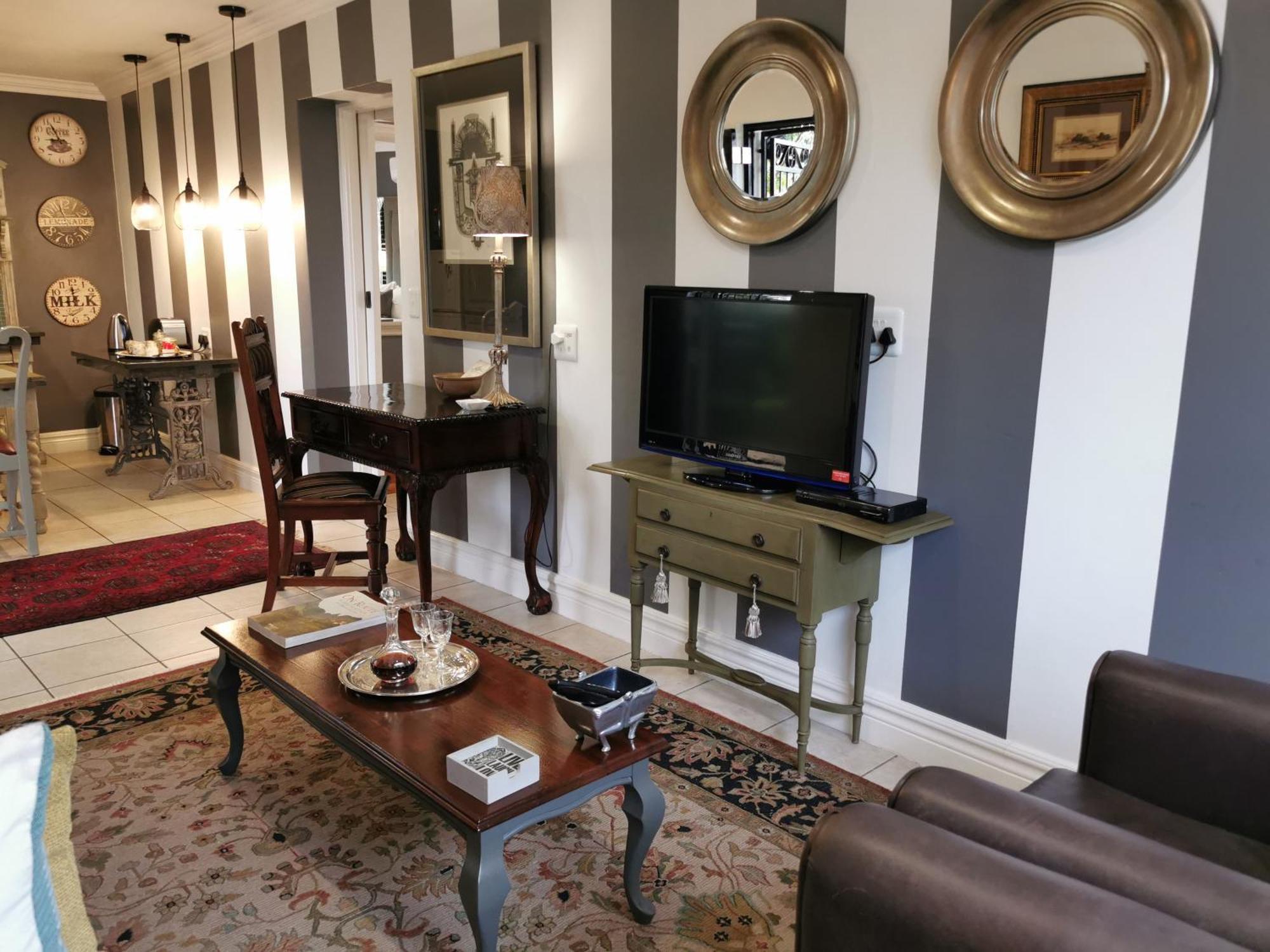 At 98 On Lynburn Guest House Pretoria-Noord Pokoj fotografie