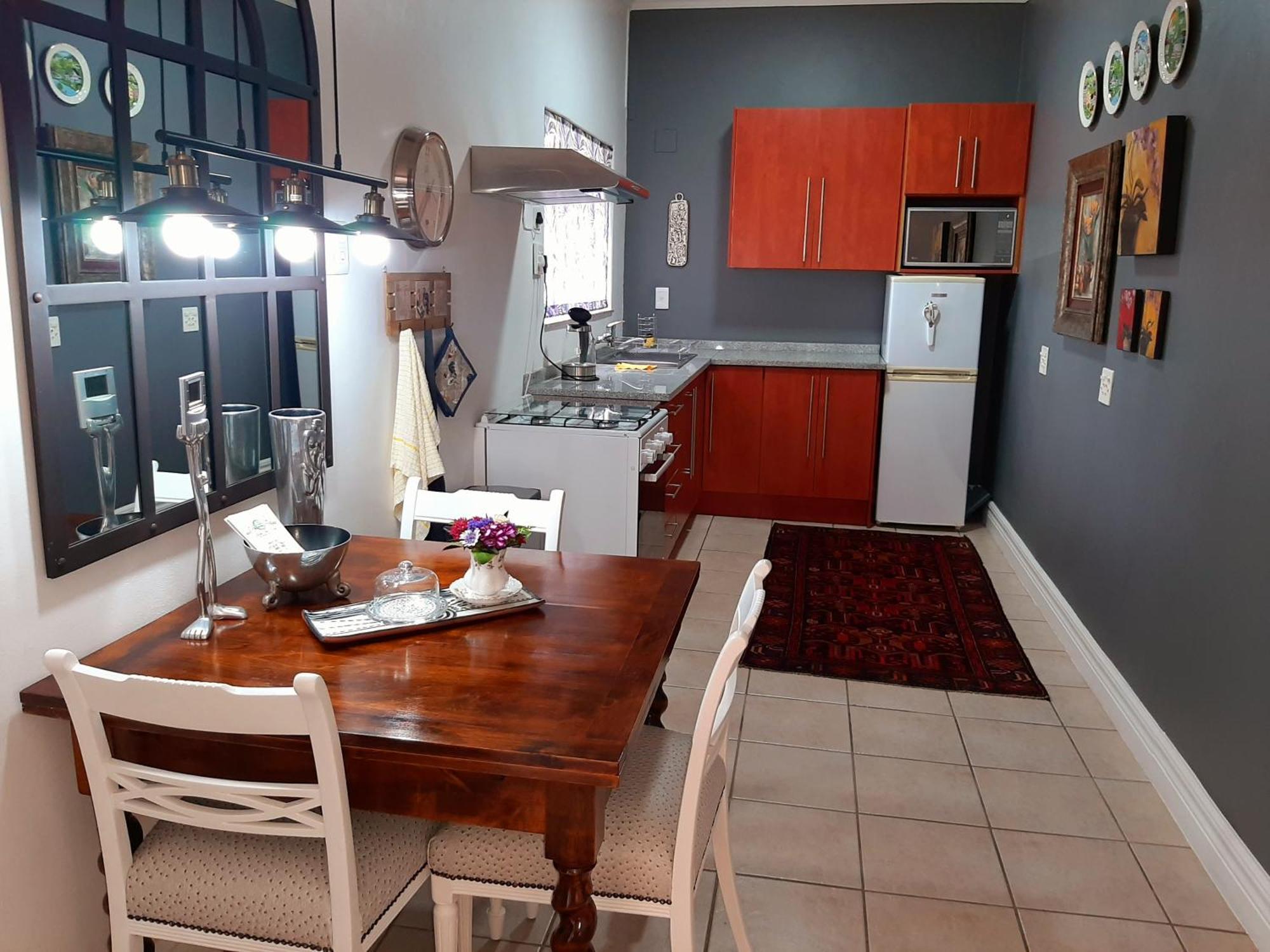 At 98 On Lynburn Guest House Pretoria-Noord Pokoj fotografie